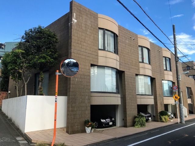 パラドール柿の木坂メゾネット